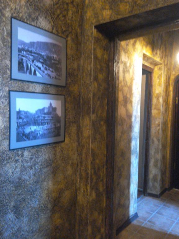 Tbilisi Art Apartment Esterno foto