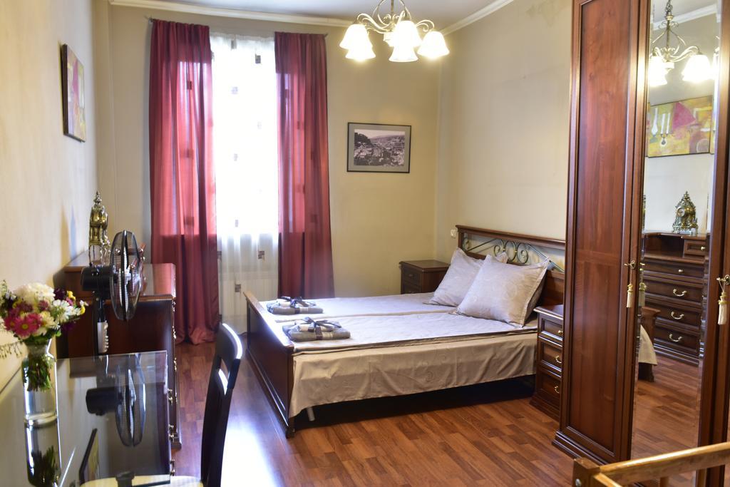 Tbilisi Art Apartment Esterno foto