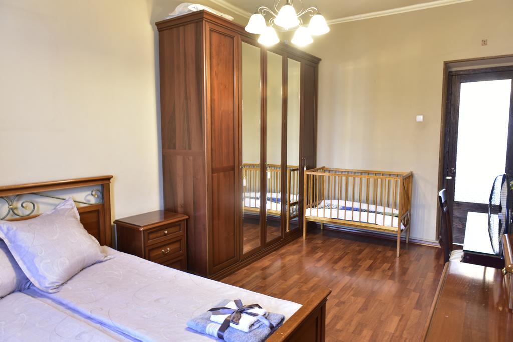 Tbilisi Art Apartment Esterno foto